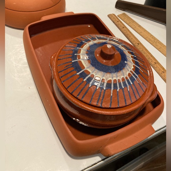 Holiday ART POTTERY COVERED CASSEROLE Terra Cotta Bean Pot SPAIN Perfect … - Picture 2 of 14